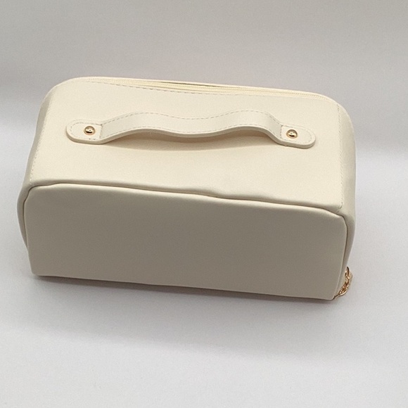 Cream Cosmetic Bag with Smooth Material and Curved Handle - Picture 6 of 10